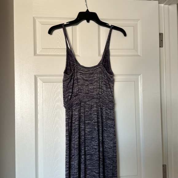 Heathered purple Athleta midi dress - Picture 2 of 2